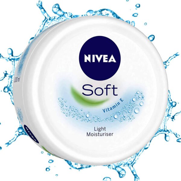 Nivea Soft Vitamin E Light Moisturiser - 100ml