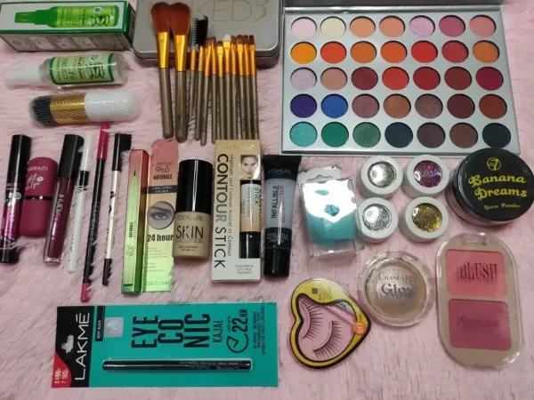 Full Makeup Combo Set SK209