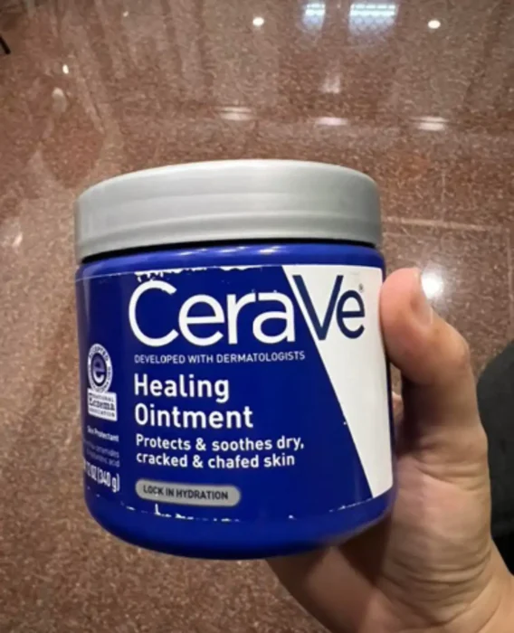 Cerave Healing Ointment Lock in Hydration-3 Cerave Healing Ointment Lock in Hydration-3
