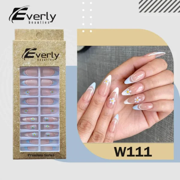 Everly Beauties Fake Nails W111